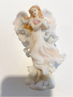Seraphim Classics February Angel of the Month Figurine 81812 Roman Inc 1999